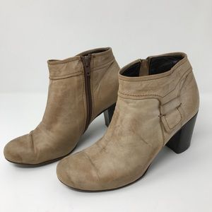 Vero Cuoio Italian Leather Booties Size 7 US| 37 E